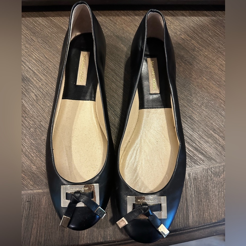 Michael Kors flats